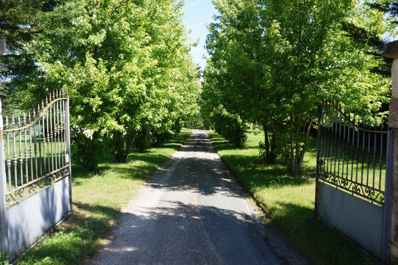 Domaine De Villot Hotel Sainte-Colombe-de-Villeneuve Exterior foto