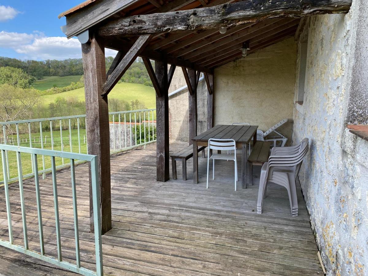 Domaine De Villot Hotel Sainte-Colombe-de-Villeneuve Exterior foto